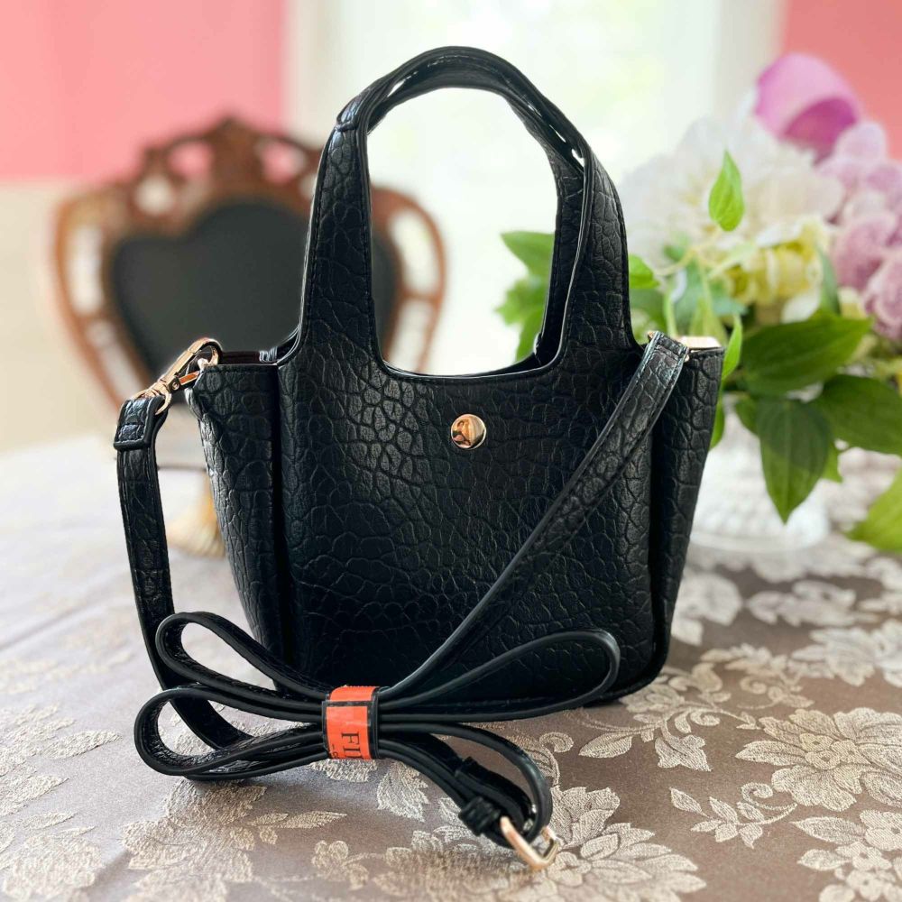 【 FIRANO 】新品未使用品 ハンドバッグ＆ミニバッグ ショルダー 3way FIRANO ビッグロゴエンボストートバッグ&ショルダーバッグセット